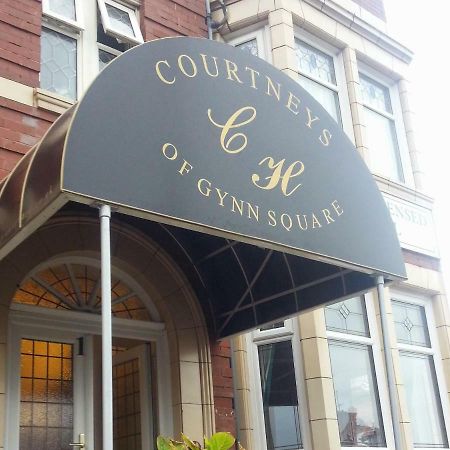 Bed and Breakfast Courtneys Of Gynn Square à Blackpool Extérieur photo